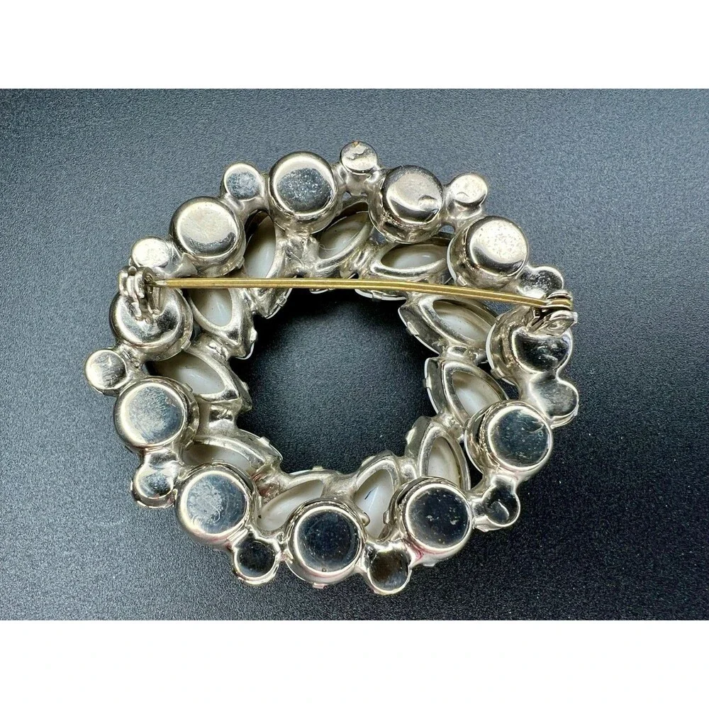 Vintage Milk Glass Marquise Cabochon Wreath Brooch Silver Tone Pin